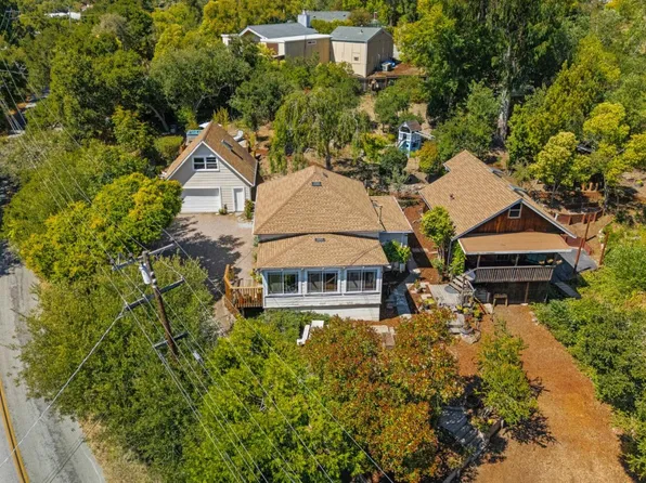1284 Amesti Rd, Watsonville, CA 95076