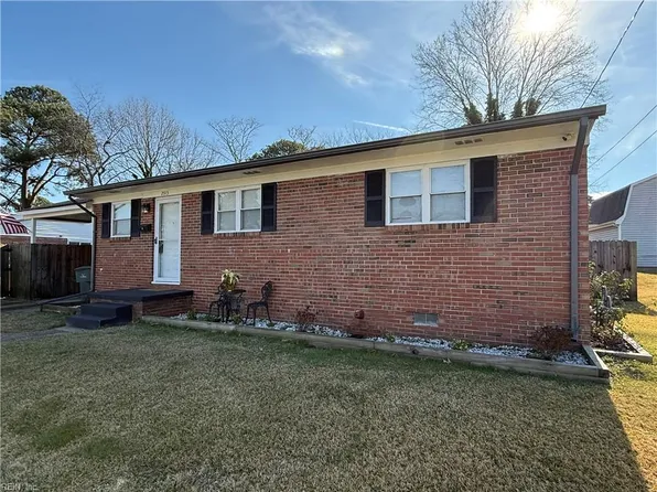 2913 David Ave, Norfolk, VA 23518
