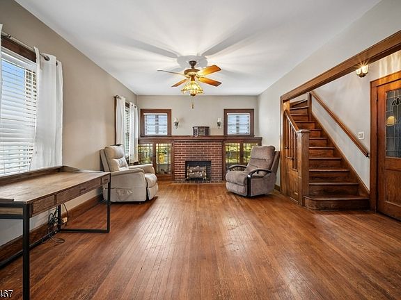 4th image of 158 Palisade Rd