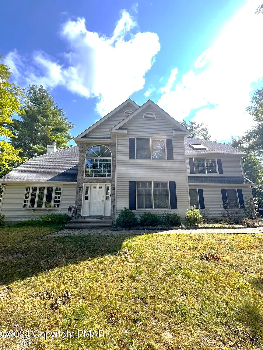 155 Water Tower Cir photo 1