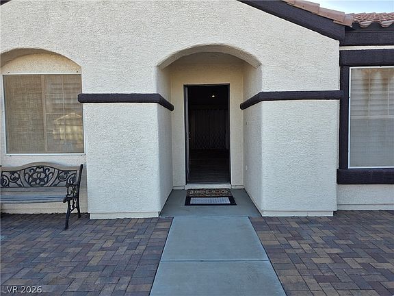 4th image of 1073 Plantation Rose Ct