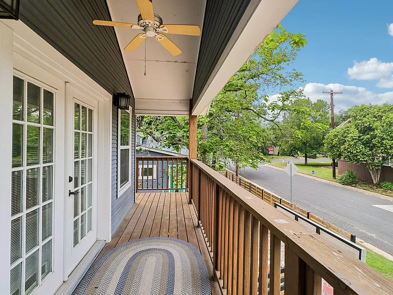 4315 Bellvue Ave — Photo 29