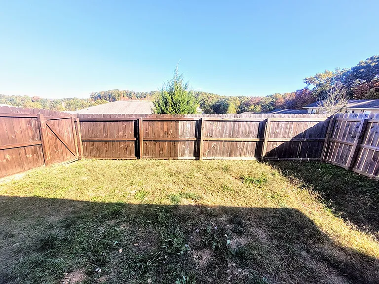 21084 Homer St #B — Photo 14