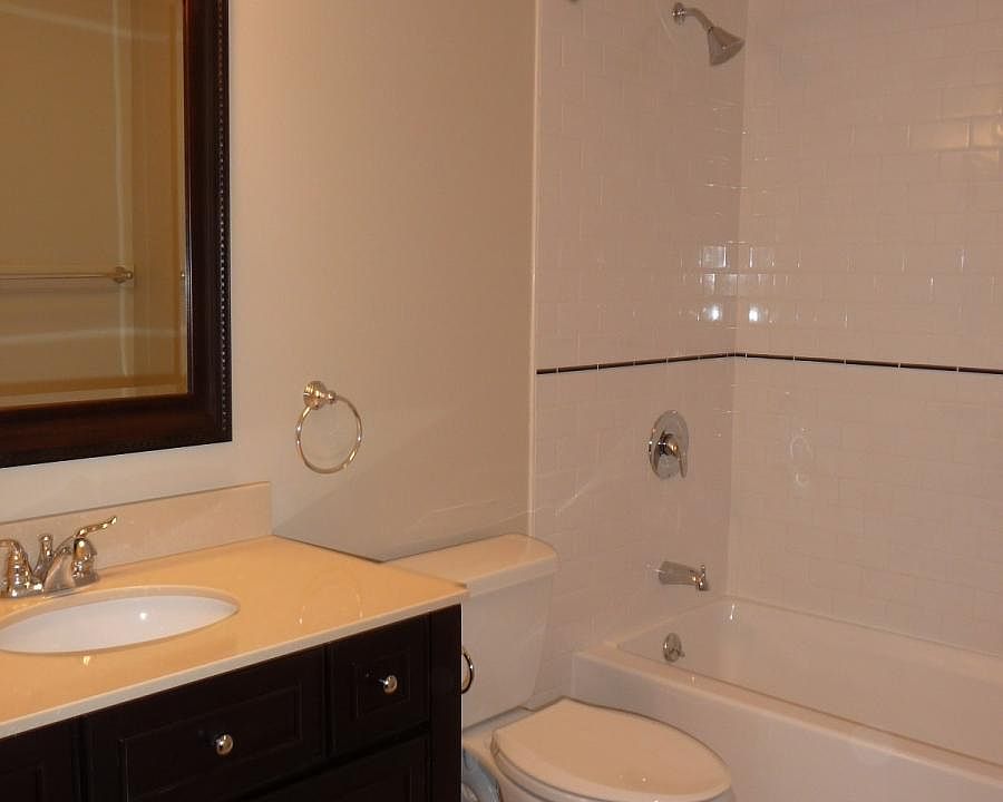 Custom tiled bath