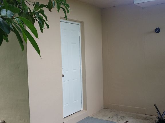5th image of 849 NW 10th St