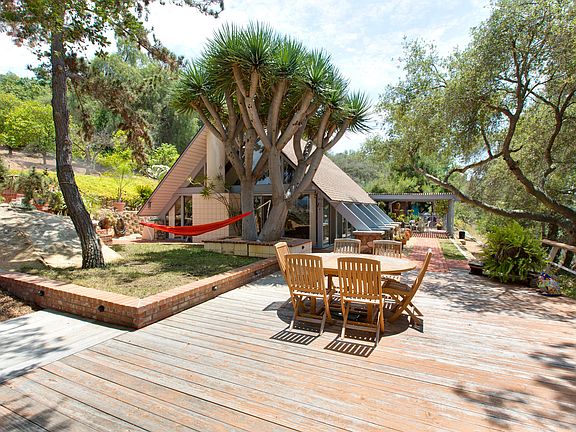 2nd image of 30781 Rolling Hills Dr