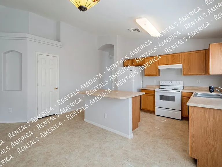 6659 E Flynn Ave — Photo 6
