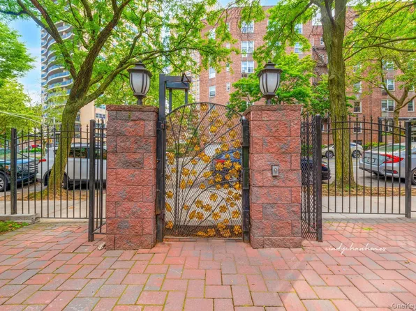 105-15 66th rd Street #4E, Forest Hills, NY 11375