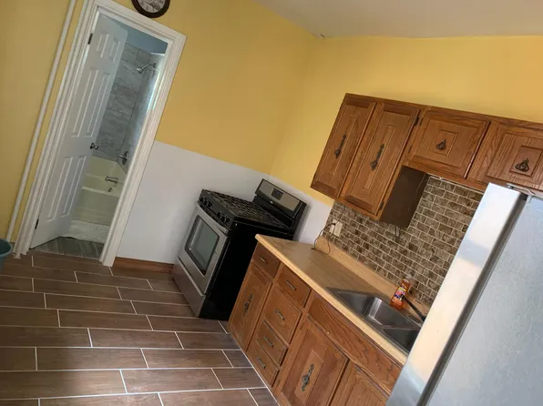 1222 Greenwich St, Reading, PA 19604