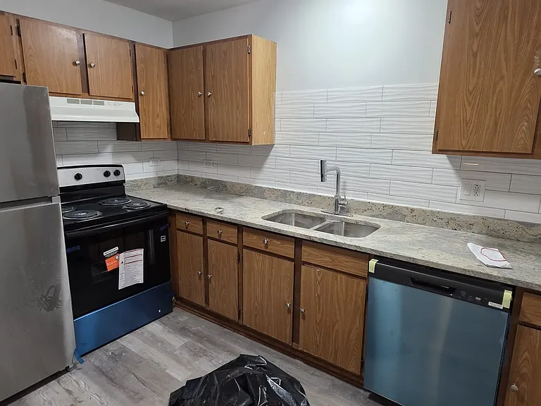 1003 Spruce St #3B — Photo 12