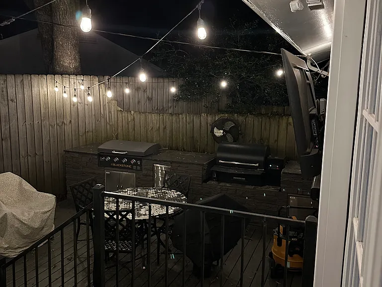 400 Ross Ave — Photo 3