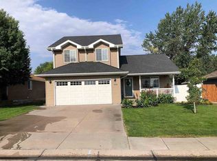 2434 Dawn Dr, Sidney, NE 69162