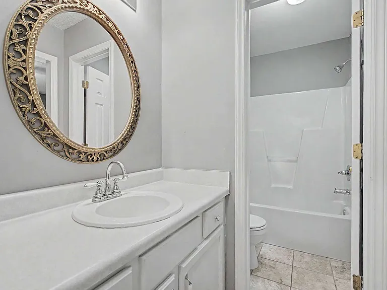 5812 Gentle Wind Dr — Photo 22