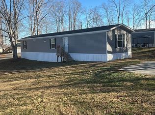 125 Shade Tree Dr, Reidsville, NC 27320