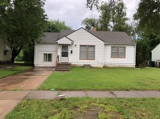 1616 Floberta St, Wichita, KS 67208