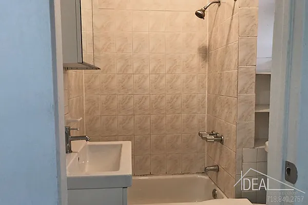 Rented by Ideal Properties Group | media 7
