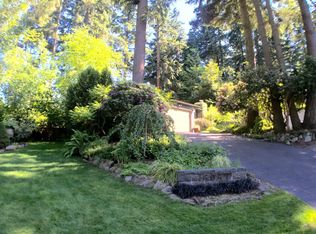 16047 NE 27th St, Bellevue, WA 98008