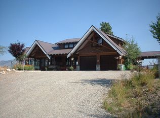 30 Palomino Dr, Winthrop, WA 98862