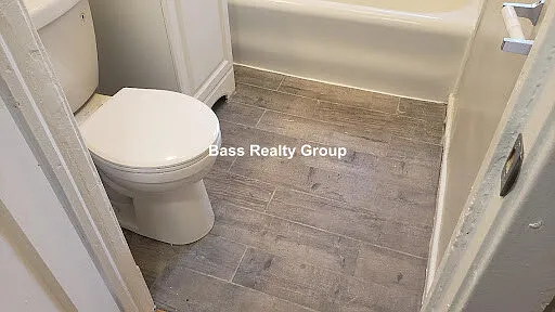 7000 N Paulina St #2 — Photo 7