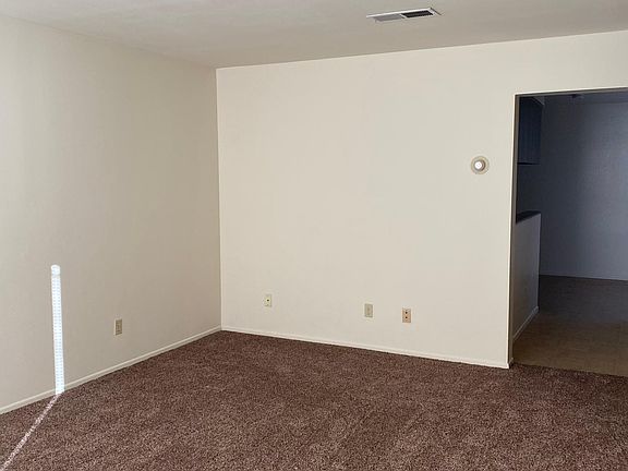 3rd image of 9117 Park St