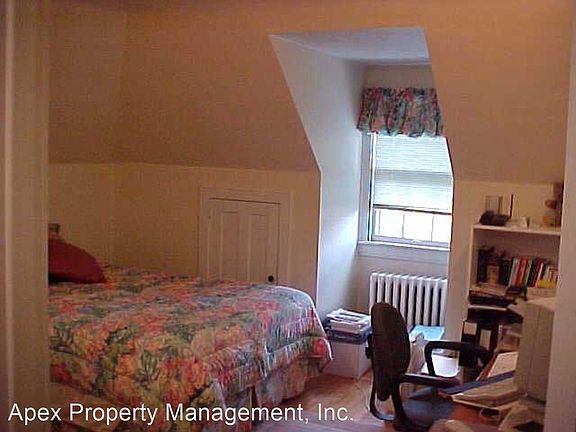 5th image of 2206 Kendall Ave #9632572