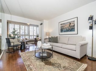 225 Davenport Rd #319, Toronto, ON M5R3R2