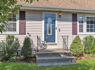83 Moss Rd, Springfield, MA 01119