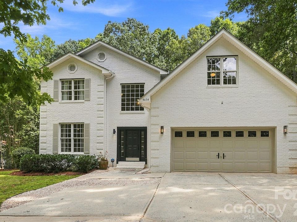 1st image of 9434 Valley Rd