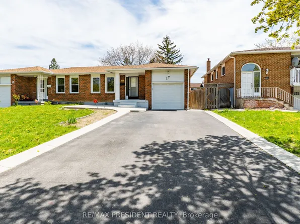 17 Manitou Cres, Brampton, ON L6S 2Z6