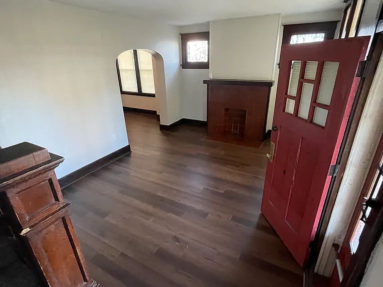 3062 Texas Ave — Photo 3
