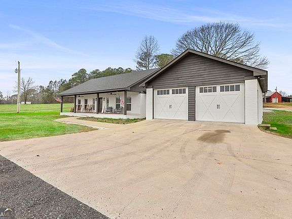 3rd image of 464 County Road 125