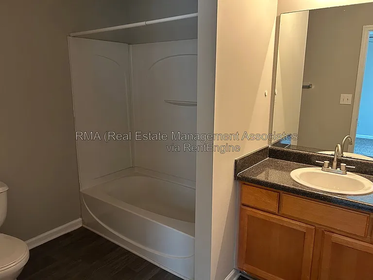 1768 Carrington Dr — Photo 9