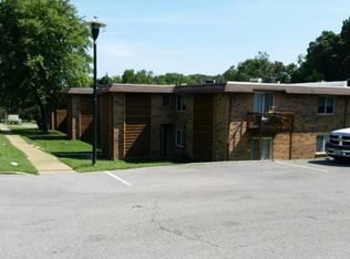 3040 Telegraph Rd, Saint Louis, MO 63125