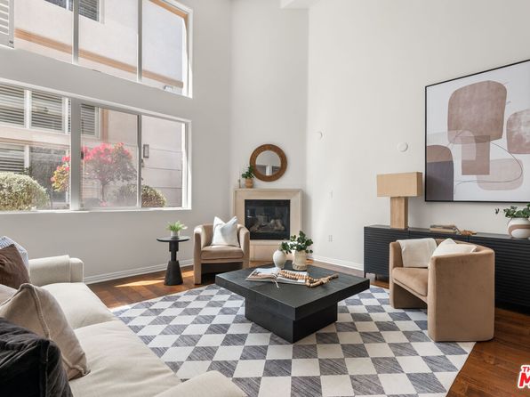 7401 S Sepulveda Blvd APT 124, Los Angeles, CA 90045