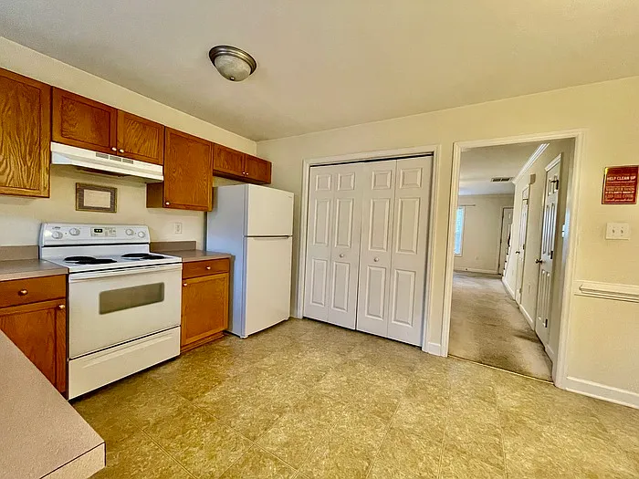 224 Bass Lake Rd — Photo 10
