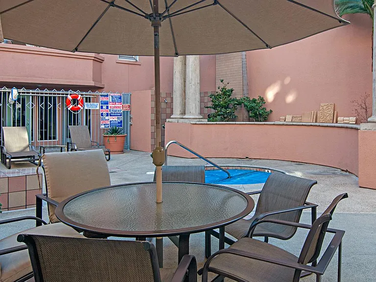 655 Columbia St #411 — Photo 23