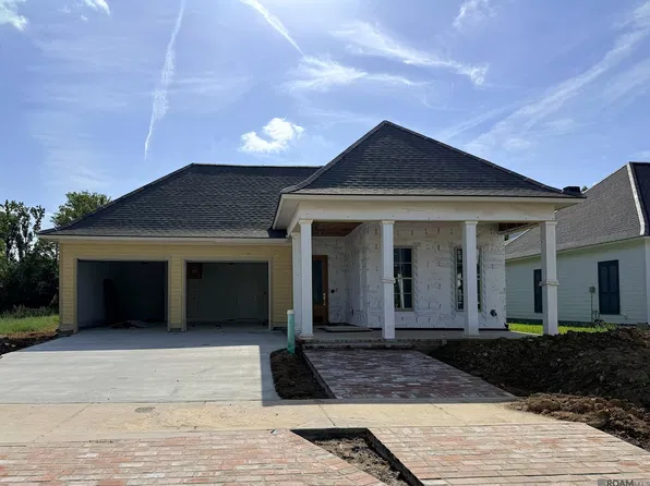 8643 Greenbrier Cove Rd, Baton Rouge, LA 70817