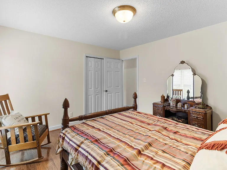 6859 Uppingham Rd — Photo 26