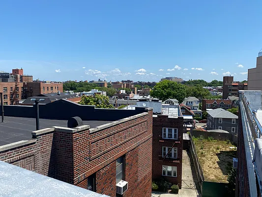 Rented by Voro New York | media 13