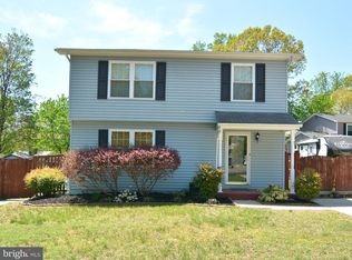 2899 Dungate Ct, Pasadena, MD 21122
