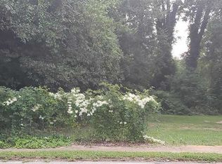 582 Hugh St, Spartanburg, SC 29301