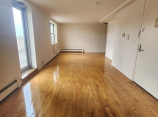 2090 Crotona Pkwy APT 8A, Bronx, NY 10460