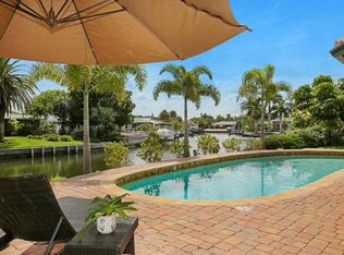 5515 Azure Way, Sarasota, FL 34242