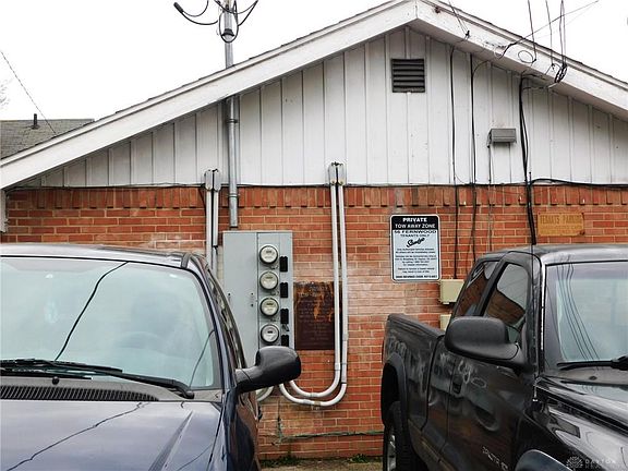 5th image of 56 Fernwood Ave