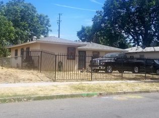 2037 S Hazelwood Blvd, Fresno, CA