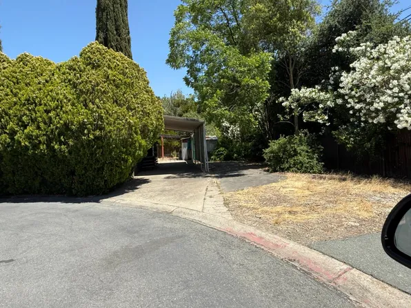 19690 N Highway 99 #18, Acampo, CA 95220
