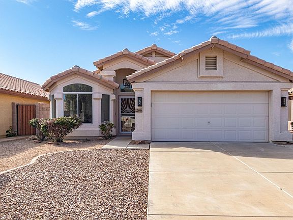 2nd image of 8635 W Paradise Ln