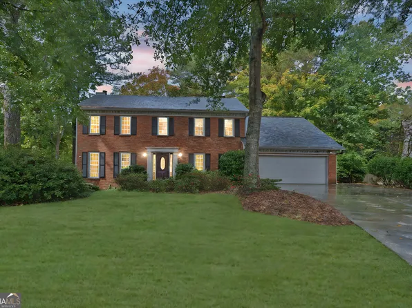 4224 Holly Bank Ct, Peachtree Corners, GA 30092