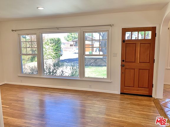 2nd image of 12117 Havelock Ave