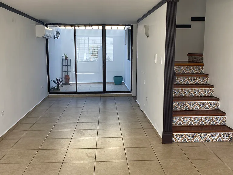 1158 Avenue Magdalena #11 — Photo 5